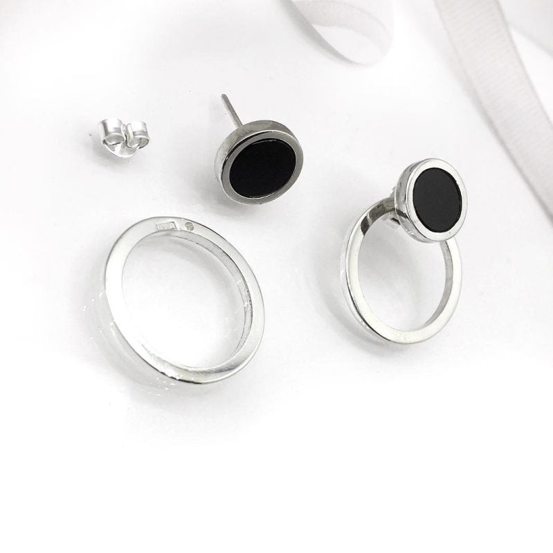 Picky Finders Store. Dot Earrings. Sterling Silver. By Kozar 8