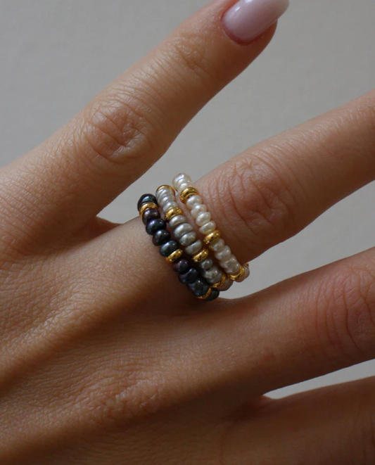 Picky Finders Store. Three sings set. Gold plated edition 01. Sterling Silver, pearls. By Solarsilver.