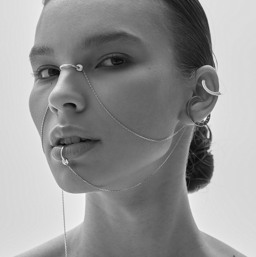 Silver Bogen Cuff by Kozar at Picky Finders Store_04