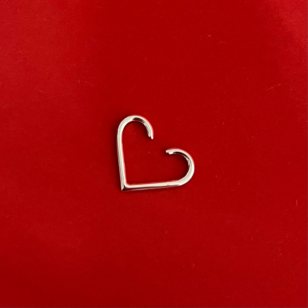Heart Silver Ear Cuff by Kozar at Picky Finders Store_02
