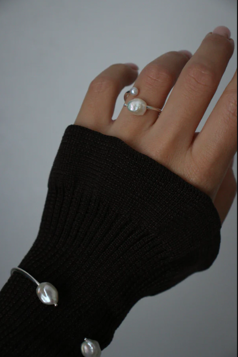 Open Ring with Two Pearls Solarsilver
