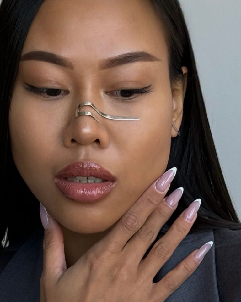 Wave Nose Cuff (no piercing required). Sterling silver. Picky Finders.