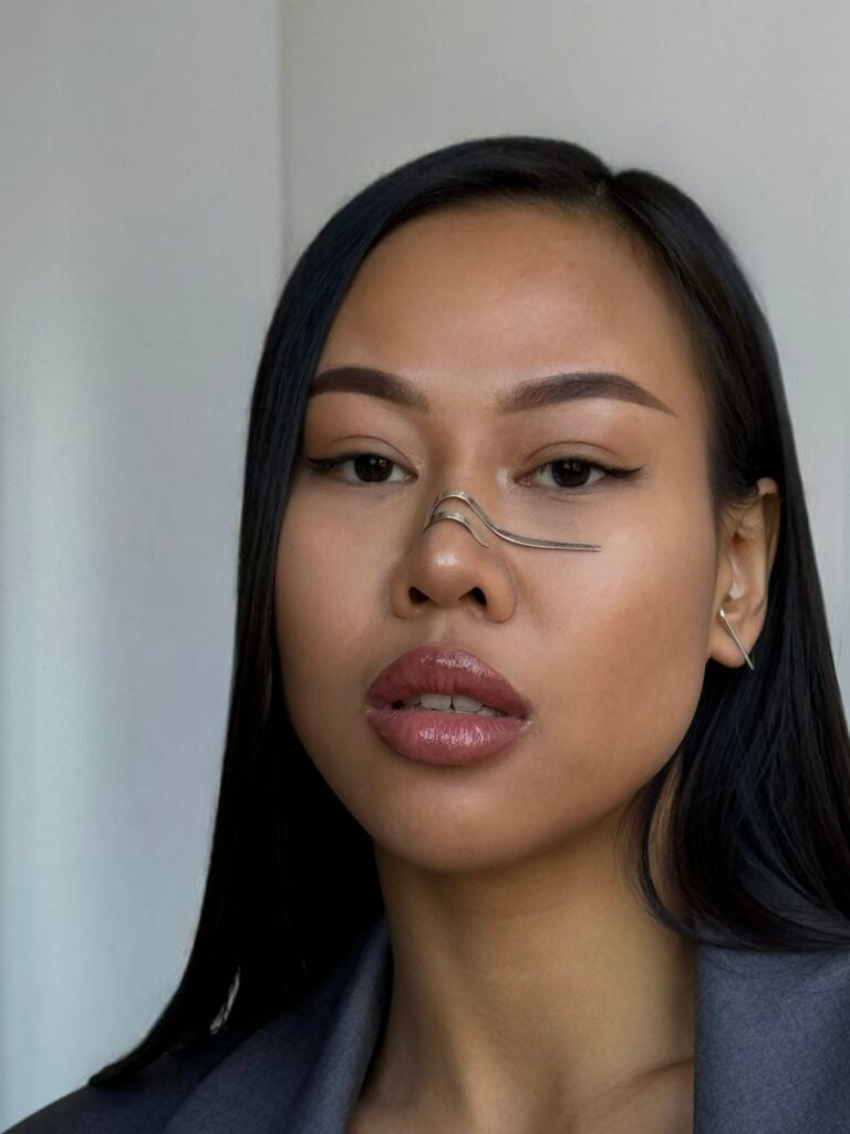 Wave Nose Cuff (no piercing required). Sterling silver. Picky Finders.
